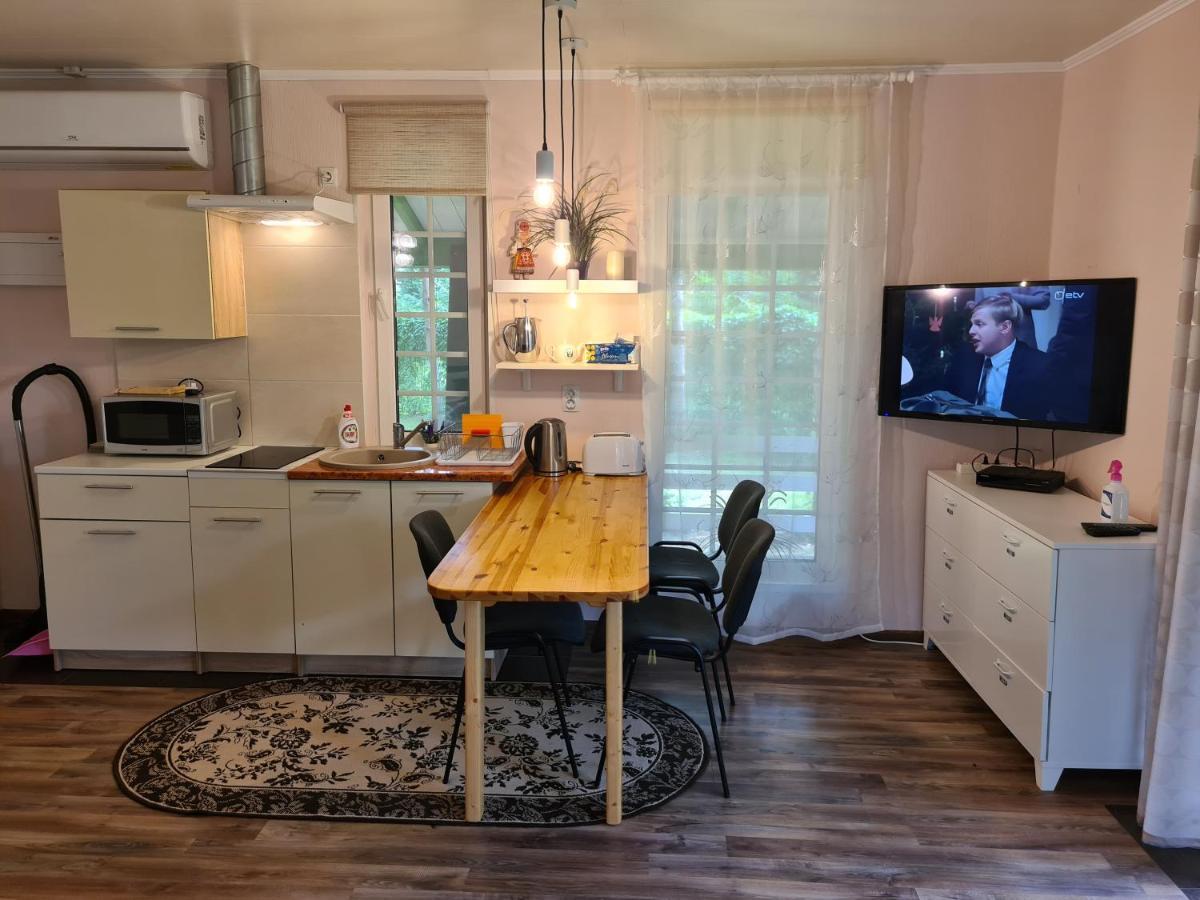 Mustvee Creek Cottage Экстерьер фото